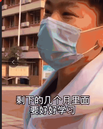 暖先生格调：第一批复课的孩子怎么样了？揭秘来啦！张文宏这样寄语复课的孩子……