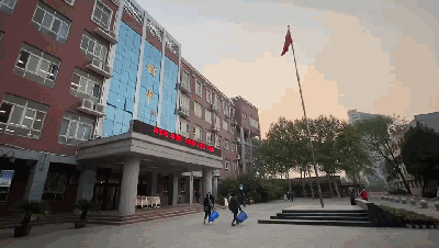 暖先生格调：第一批复课的孩子怎么样了？揭秘来啦！张文宏这样寄语复课的孩子……
