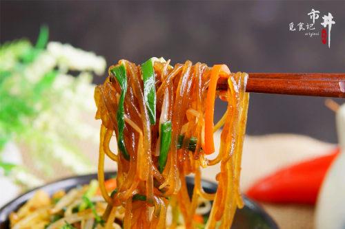 生活馆｜天冷了，用这5样炒一锅菜，暖和下饭，不放肉也香滴很