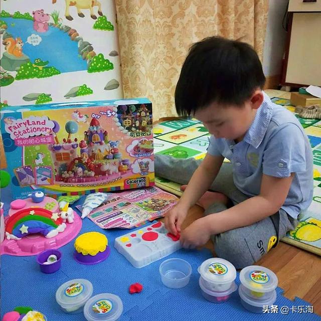 国民帅比|谁说孩子只是个吃货，其实也是个玩货，她们证明了这一切