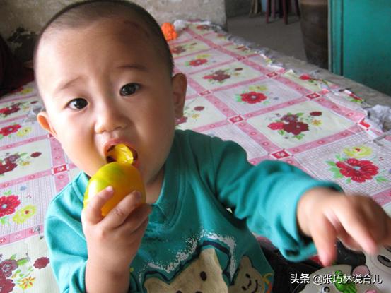 思念淡如水|儿科医生：孩子2岁不到，3种辅食不要再吃了，脾虚积食还不长个