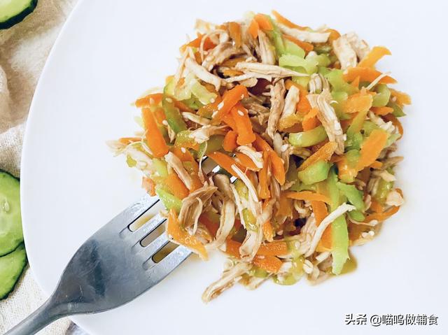 你的育儿经|一撕一拌,简单3步即上桌,补水补蛋白,口感清爽,营养十足