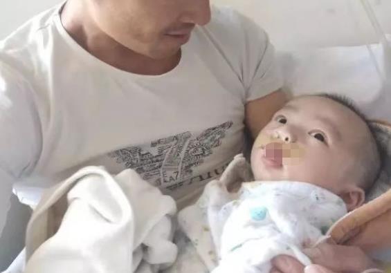 晴空蓝兮|孕妈产检出宝宝畸形，孕妈不顾反对坚持生子，出生后家人傻了