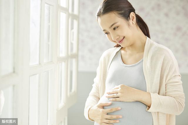 正儿八经小青年|怀孕期间，穿衣可有大学问，记住这4条安心度过孕期