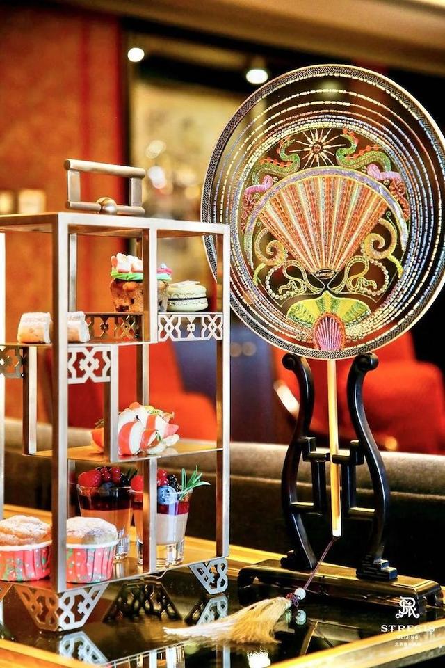 今年的平安夜，我们选出了这些有点“好吃”的圣诞桌 | 北京篇