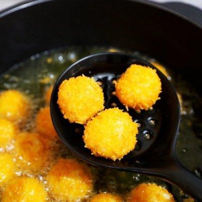 这#福气年夜菜#脆皮鸡肉丸连吃3天了！明天还想吃