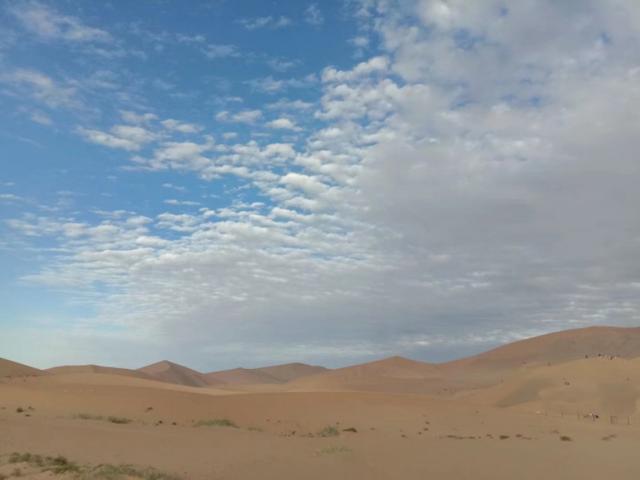 「世界那么大」敦煌鸣沙山露营