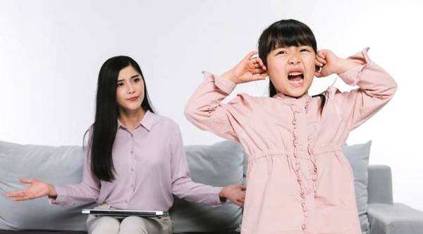 凡事|妈妈有这几个特点，女儿长大后会疏远你，看看这里有你吗