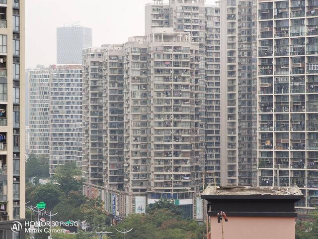 3K档擂台，iQOO 5综合性能比荣耀30 Pro更耀眼