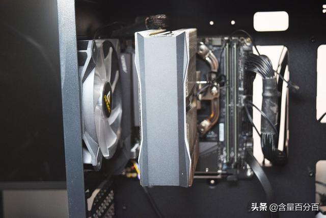 把万元硬件装进百元机箱？九州风神魔方110磁吸电脑机箱装机