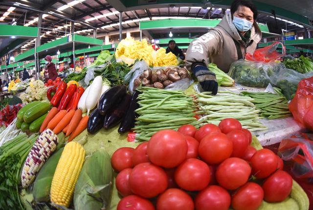 价格|新华财经｜1月份居民消费价格同比由涨转降