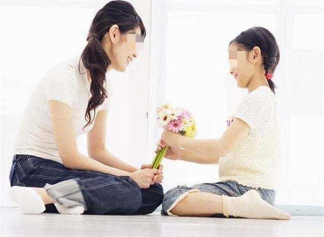 「你的育儿经」“无腿妈妈”不顾劝阻坚持生娃，6年过去了，如今生活过得怎么样