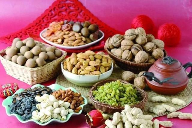 买年货，这6种零食多囤一些，比瓜子花生好吃，招待客人有面子