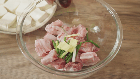 排骨|在家就能吃到港式茶点！味道竟然比店里的还赞！凤爪，排骨，咖喱鱼蛋...这些都有