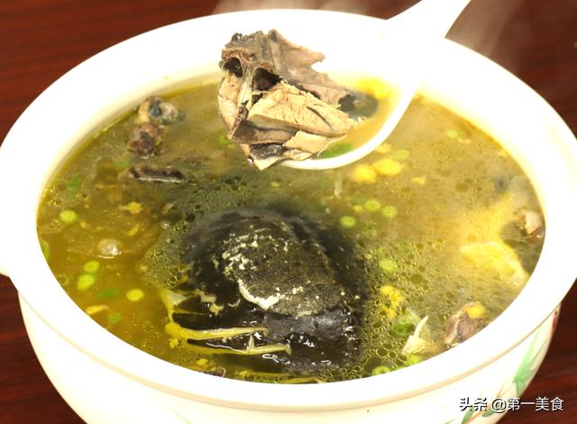 补上加补，乌鸡炖甲鱼去腥最重要！大厨教你2步去腥，香鲜味厚