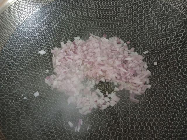 胡萝卜鸡蛋早餐饼，不加一点面粉，营养健康还美味，一周做三次