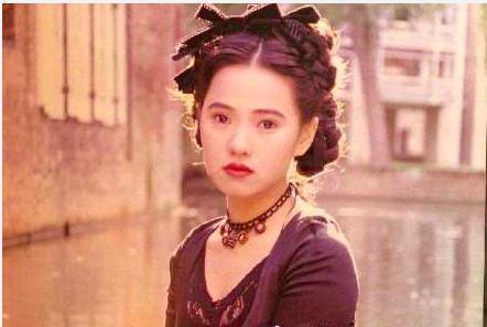 天上星|为什么现在的女星嘴唇一个比一个不自然?大家真的觉得很好看吗?