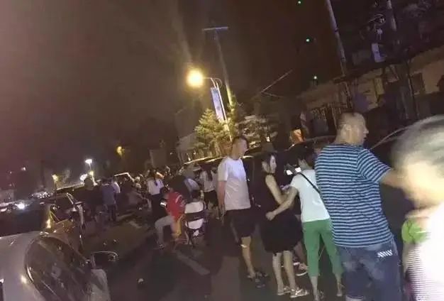 『暖先生格调』今年中考，哈市家长深夜排队的火爆一幕将不再上演！