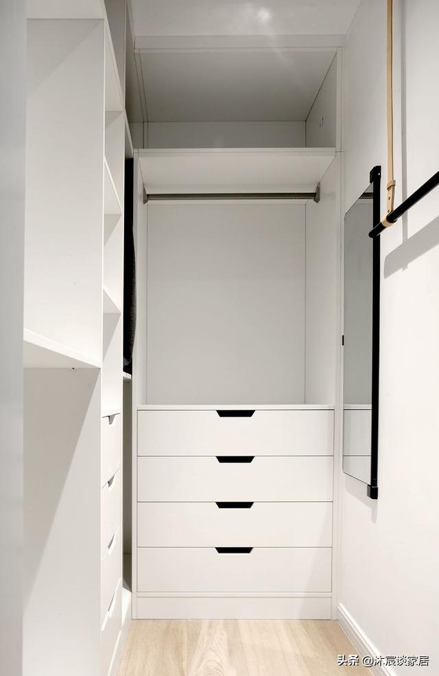 干净清爽，这样的家看着才舒服，像她家这样装，美观实用两不误