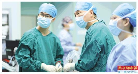 「超级宝妈」9个月娃睡觉打呼噜比大人还响 是睡得香吗？