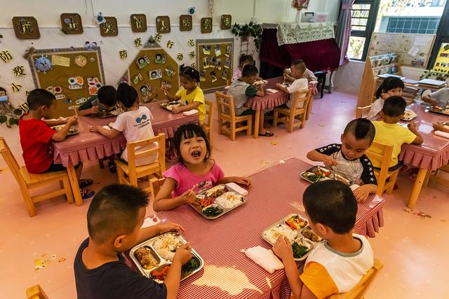 「光明网」海口市5万余名幼儿返校复学