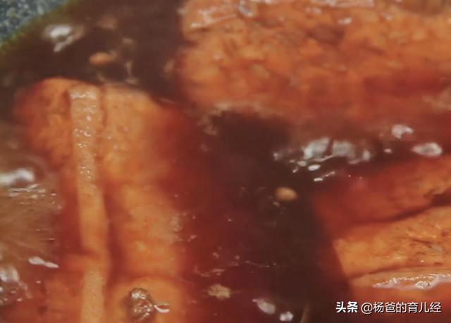 孩子爱吃香卤豆腐，软嫩入味又营养，简单3步就能吃，解馋的美食