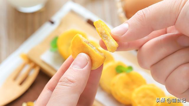 超级宝妈■一根香蕉半个蛋，随便煎一煎，十分钟搞定一餐，带娃特省心