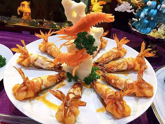 来津必吃美食·咱们今天来破个例，稍微介绍一家天津气派的饭店