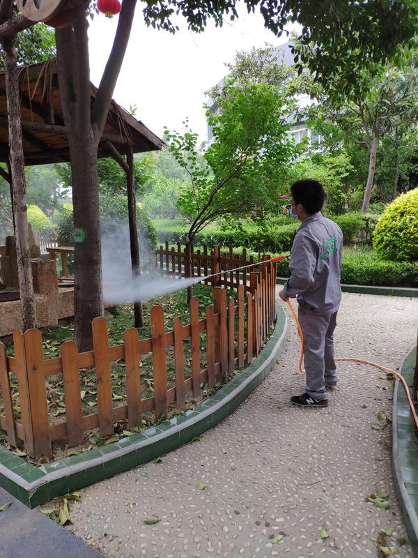 「大河客户端」幼儿园开园前怎么做准备?看惠济区实验幼儿园全园消毒
