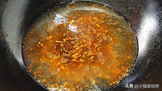 川味滑肉不要再煮汤了，教你做“水煮滑肉”，鲜香麻辣，吃着真爽