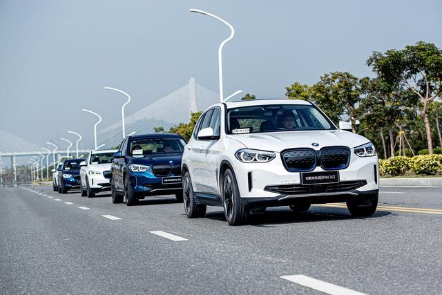 试驾国产BMW iX3，内里“黑科技”满满，驾驶乐趣依旧纯粹