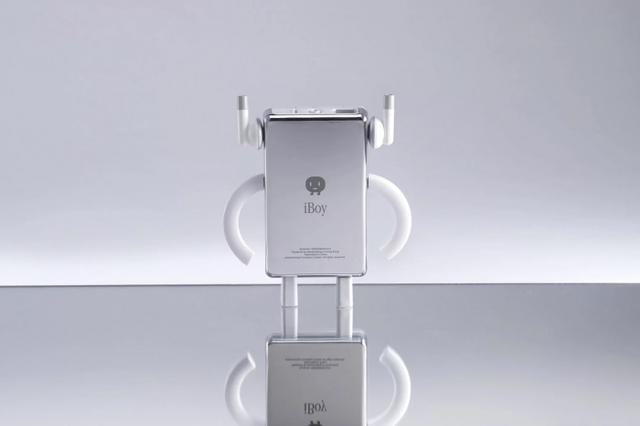 「环球网」Classicbot推出iBoy复古iPod玩具