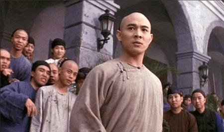 笙笙千离|李连杰出演《黄飞鸿》，要求找个最能打的反派，于是徐克叫来了他