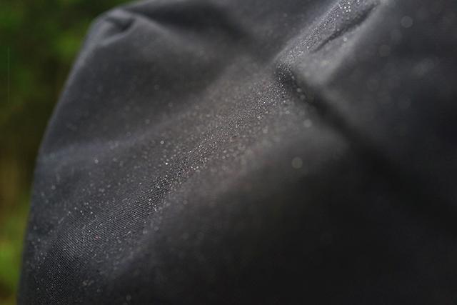 时尚又环保：deuter多特UP大容量通勤电脑包体验