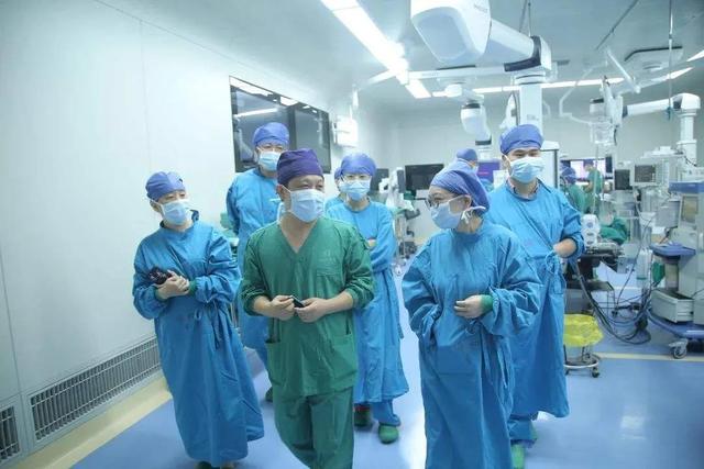 湖北省10强医院：武汉大学人民医院第三、襄阳市中心医院第九