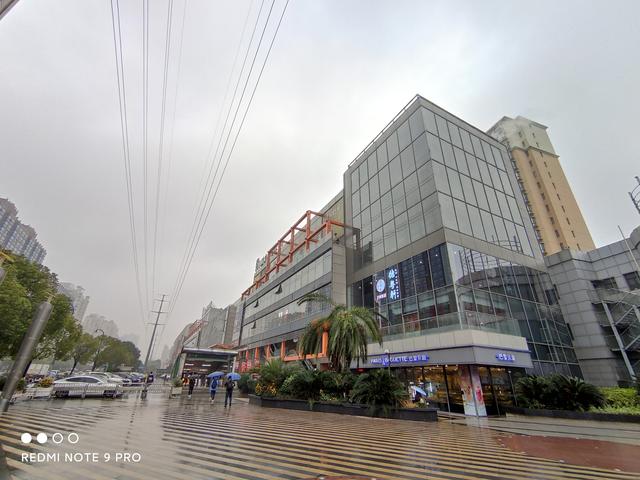 Redmi Note 9 Pro体验：1599元还能买到一亿像素了？