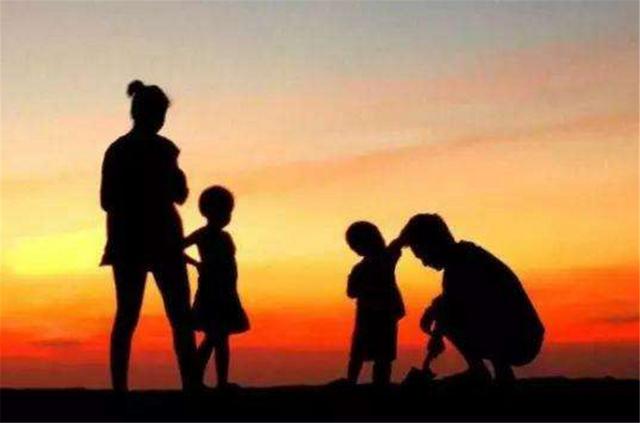 「超级宝妈」二胎家庭端不平一碗水？有时候孩子要的不是公平，而是被父母在意