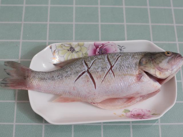【你的育儿经】别总给孩子吃猪肉，春天这肉更要多吃，营养高易消化，常吃益智力