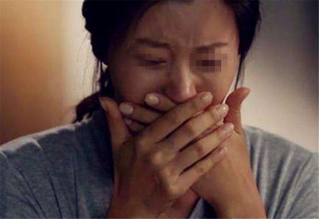 『超级宝妈』6岁女儿高烧不退，嘴里一直念着“洗衣机”，宝妈打开看后悔不已