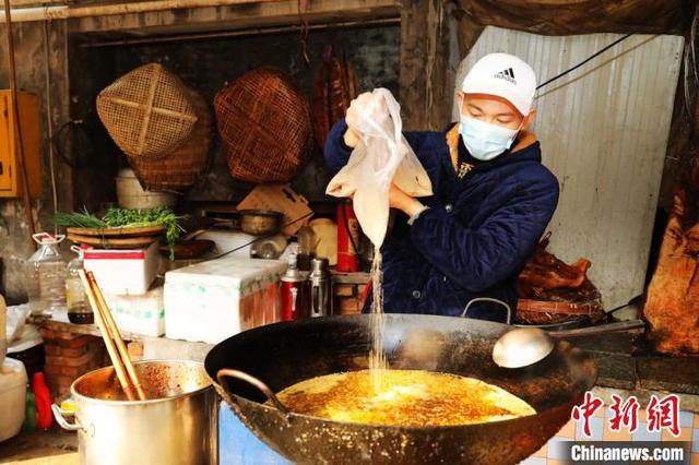 卤菜|四川泸州：卤味香飘新年到 家常味里是乡愁