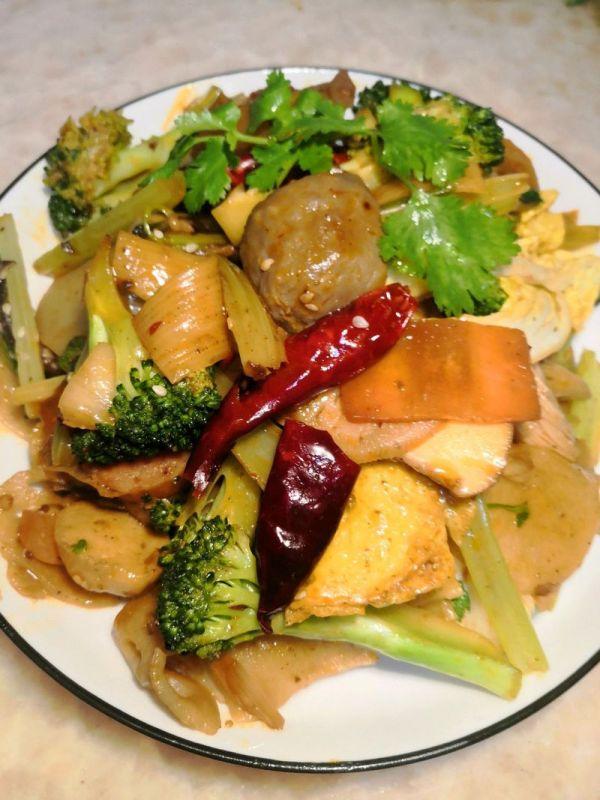 简单省事懒人菜少油版麻辣香锅，一次就上瘾