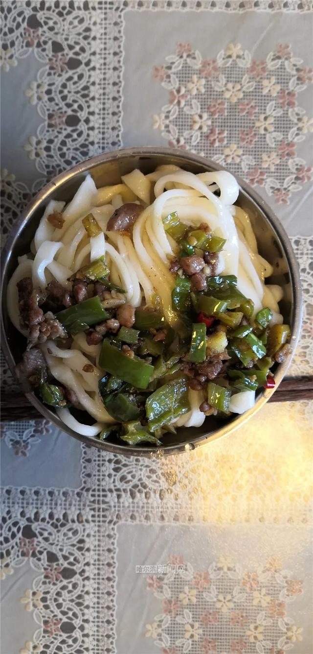 伊人|今天的温暖，都是这碗面给的｜人间烟火味，最抚凡人心