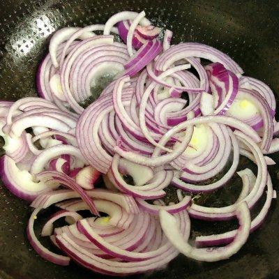 超级嫩的洋葱炒牛柳这么做最好吃，一般人我不告诉他