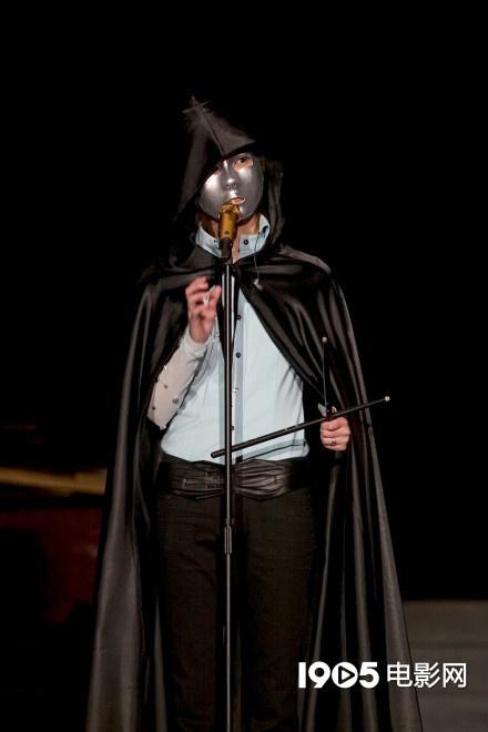 【影视交流地】重温青葱岁月!李宇春15年前珍贵帅气照片曝光