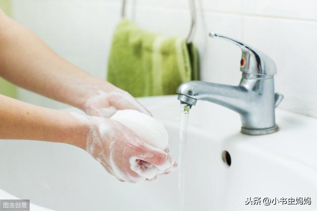 春风|宝宝何时开始口腔护理清洁？父母从这个时期开始做起，孩子牙齿好