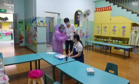 你的育儿经|全力以“复”严防严控——记厦门市松柏第二幼儿园防疫演练活动