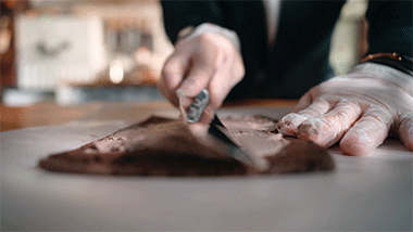 什么圣诞节，不就是找个借口吃蛋糕吗？