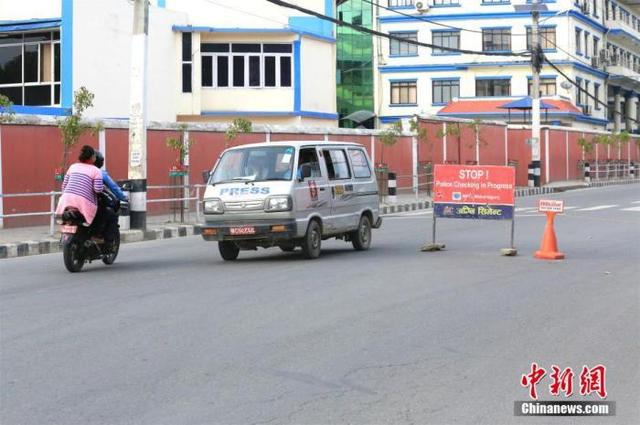 中国新闻网全球战疫:尼泊尔全国封锁满两月:疫情无好转 经济遭重挫