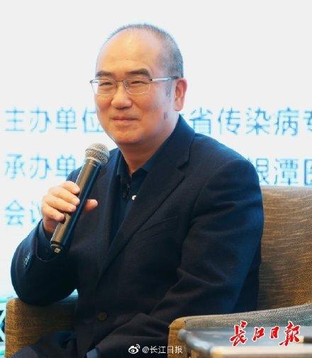张定宇|张定宇的腿怎么样啦？“可以骑自行车了”