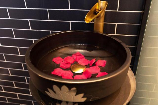 旅行百事通■比丽江原始，比凤凰静谧！这座古城人少景美，值得一去